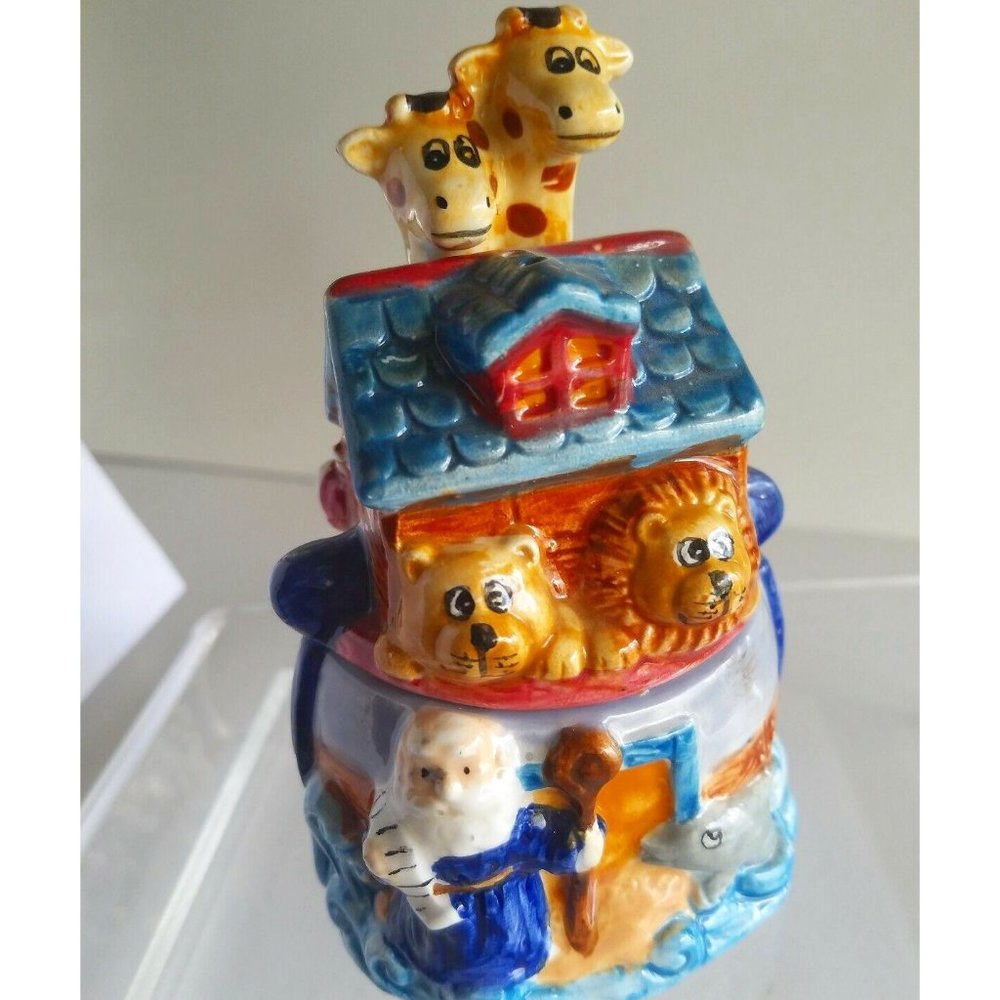 Noahs Ark stackable Salt and Pepper Shaker Set by Hometrends